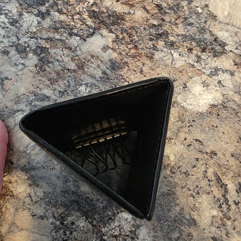 COACH Vintage Black Leather Key Case Holder - Picture 5 of 8